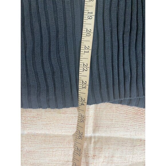 Neiman Marcus Exclusive Women's 100% Silk Turtle Neck Sweater - XL - Picture 5 of 11